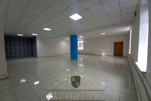 комерційна за адресою Науки просп. (Гагаріна), 30