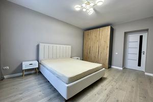 квартира за адресою Олександра Довженка вул., 23а