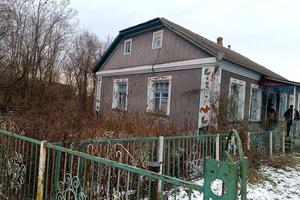 будинок за адресою с. Лисівка, Романа Шухевича, 10