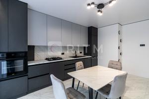 квартира за адресою Флотська вул., 10б