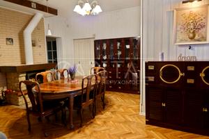 будинок за адресою Русанівські Сади