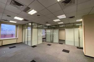 комерційна за адресою Жилянська вул., 75
