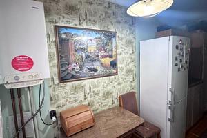квартира за адресою Молодіжна вул., 44А