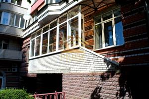 комерційна за адресою Степана Руданського вул., 4-6