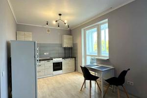 квартира за адресою Харків, Драгоманова вул., 4