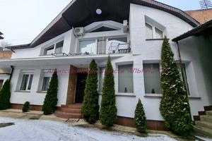 будинок за адресою Мукачівська вул., код 842
