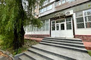 комерційна за адресою Київ, Карела Чапека вул. (Юліуса Фучика), 15