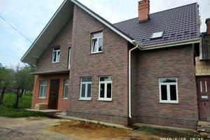 будинок за адресою Центральна, 111