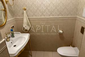 комерційна за адресою Костельна вул., 6