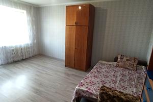 квартира за адресою Романа Шухевича вул. (Курчатова), 15/1
