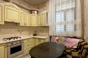 квартира по адресу Троицкая ул., 60