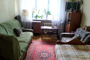 комната по адресу Алексея Вадатурского ул. (Маршала Малиновского), 71