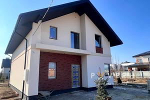 будинок за адресою Місячна вул.