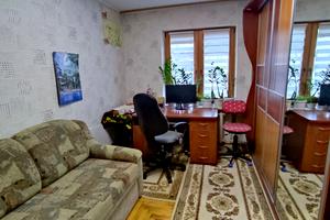 квартира за адресою Чарівна вул., 38