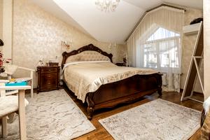 квартира за адресою Володимира Івасюка вул., 11