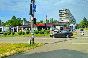квартира за адресою Лахтинська вул., 12