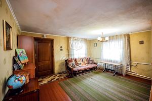 будинок за адресою Шкільна, 3а