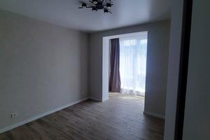 квартира за адресою Подільська вул., 10/3