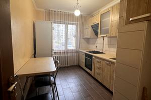 квартира по адресу Київська, 81