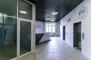 комерційна за адресою Борщагівська вул., 154