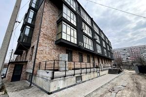 квартира по адресу Землеробський пер., 25