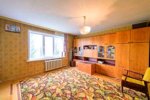 квартира за адресою Сержа Лифаря вул. (Олександра Сабурова), 3-Б