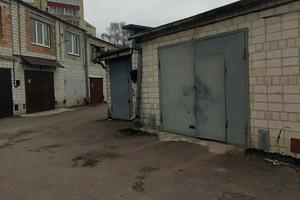 комерційна за адресою Антона Головатого вул., 7