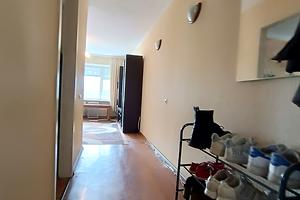 квартира за адресою Довженка вул., 44