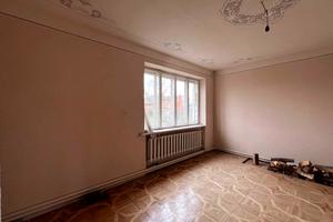 будинок за адресою Загородна вул., 43а