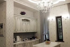 будинок за адресою Дебютна, 8