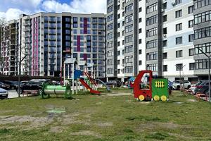 квартира за адресою Макогона вул., 25
