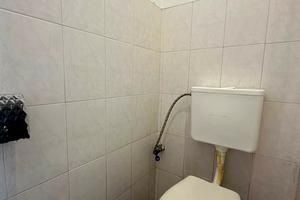 комерційна за адресою Сторожинецька вул., 1