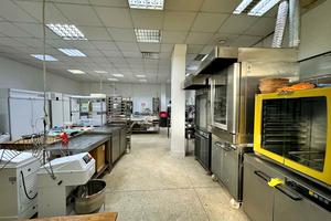 коммерческая по адресу Свободи ул., 44