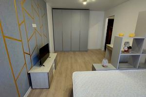 квартира за адресою Тролейбусна вул., 5