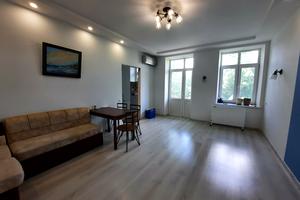 квартира за адресою Пастера вул., 44а