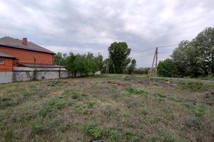 участок по адресу Кінноспортивна
