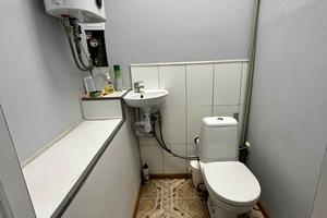 комерційна за адресою Миколи Закревського вул., 57