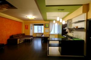 квартира за адресою Нескорених вул., 32б