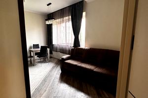 квартира за адресою Романа Шухевича вул., 12б