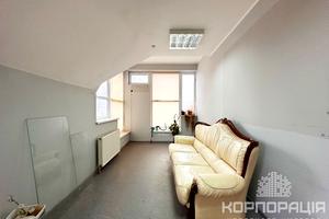коммерческая по адресу Швабская ул., 27
