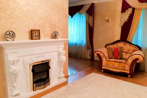 квартира за адресою Котляревського вул., 1