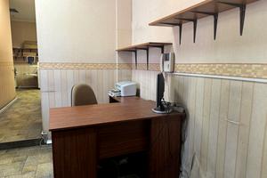 комерційна за адресою Саксаганського вул., 125