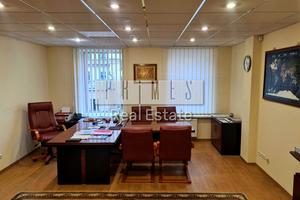 комерційна за адресою Степана Ковніра вул. (Ластовського), 5