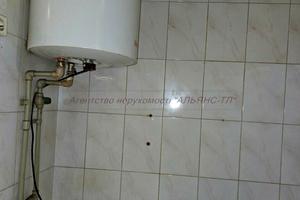 комерційна за адресою Легоцького, 5