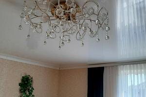 будинок за адресою Набережна вул., 11