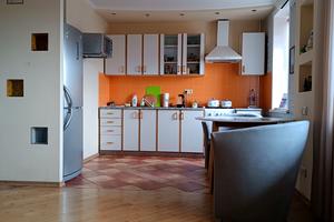 квартира по адресу Академіка Курчатова, 4