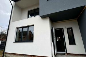 будинок за адресою Бічна Сонячна вул., 8