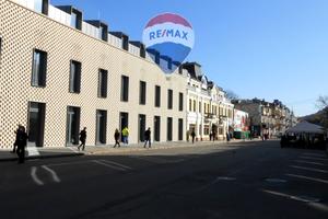 комерційна за адресою Петра Сагайдачного вул., 18