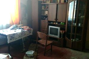 квартира за адресою Злуки пл., 1