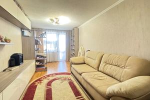 квартира за адресою Калинова вул., 64
